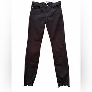 Frame Black "Le Skinny"  Stretch Skinny Jeans with Distressed Hem 28